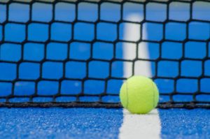 constructeur court de tennis